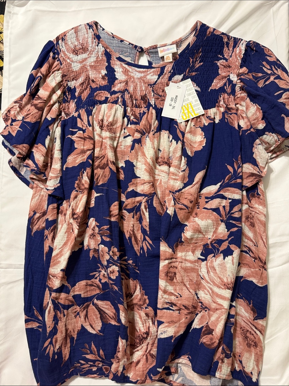 NWT, 3XL Floral Smocked Short Sleeve Top - Navy & Blush, LuLaRoe